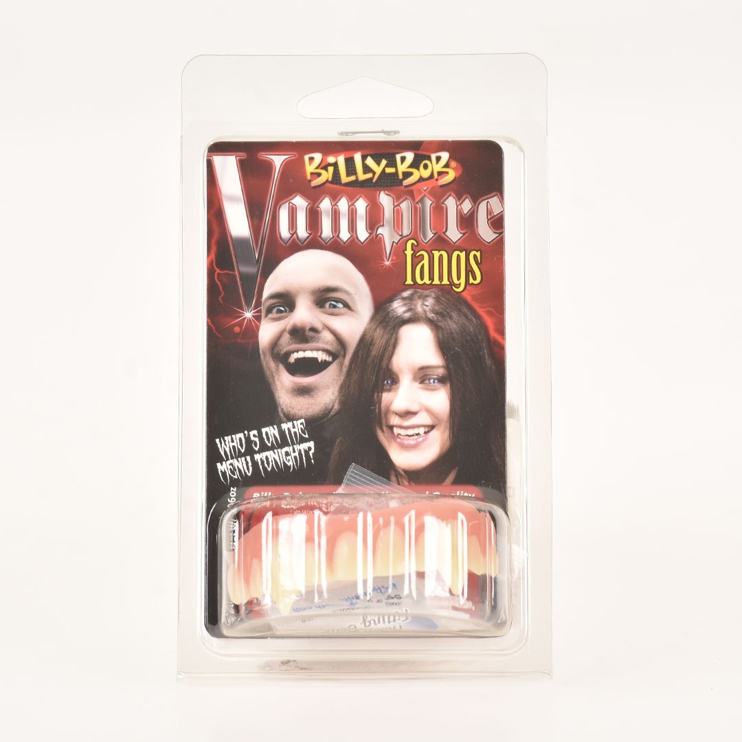 10111 Dientes de Vampiro
