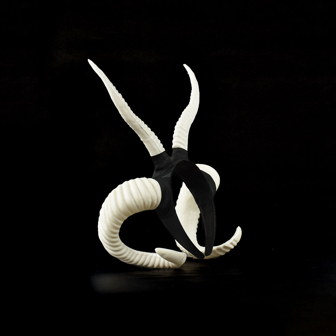 Diadema de Cuernos Mod. 100