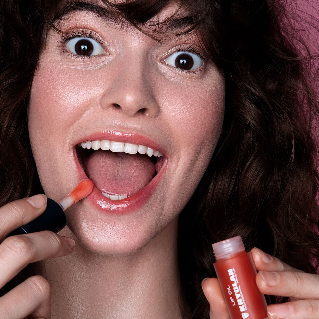 5230 Lip Oil