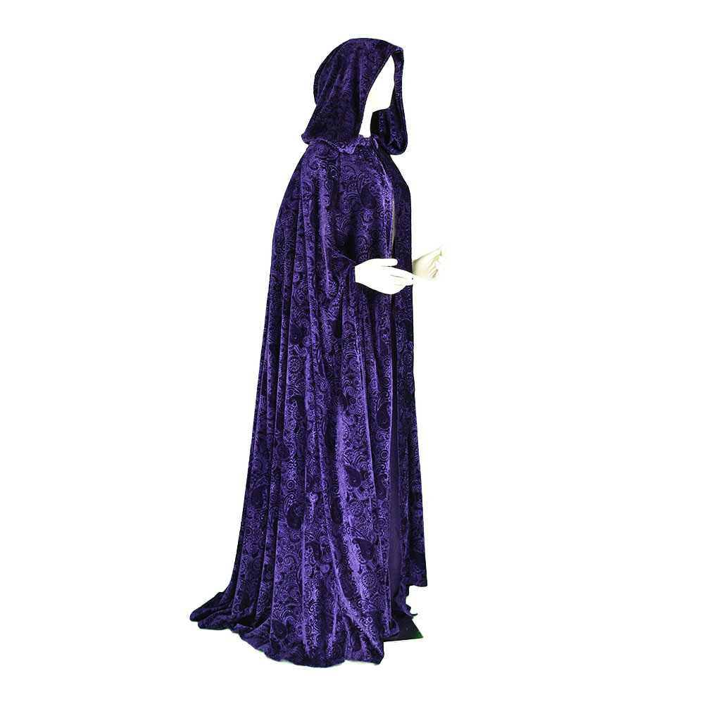 Capa de terciopelo brocado larga